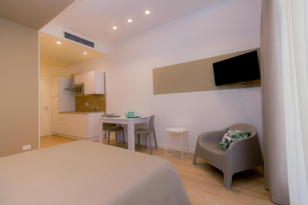 Domina Apartments Монополи Екстериор снимка