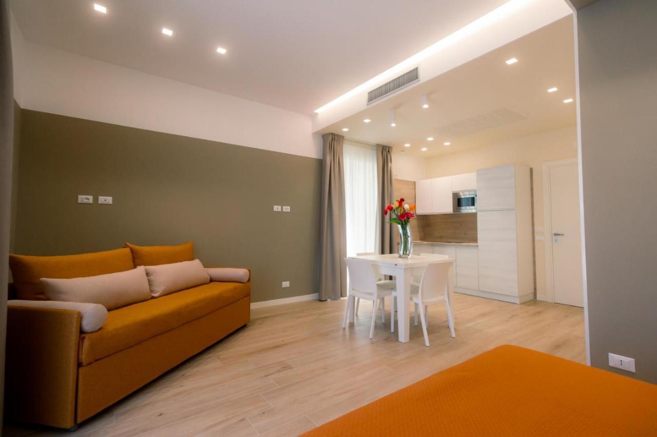 Domina Apartments Монополи Екстериор снимка