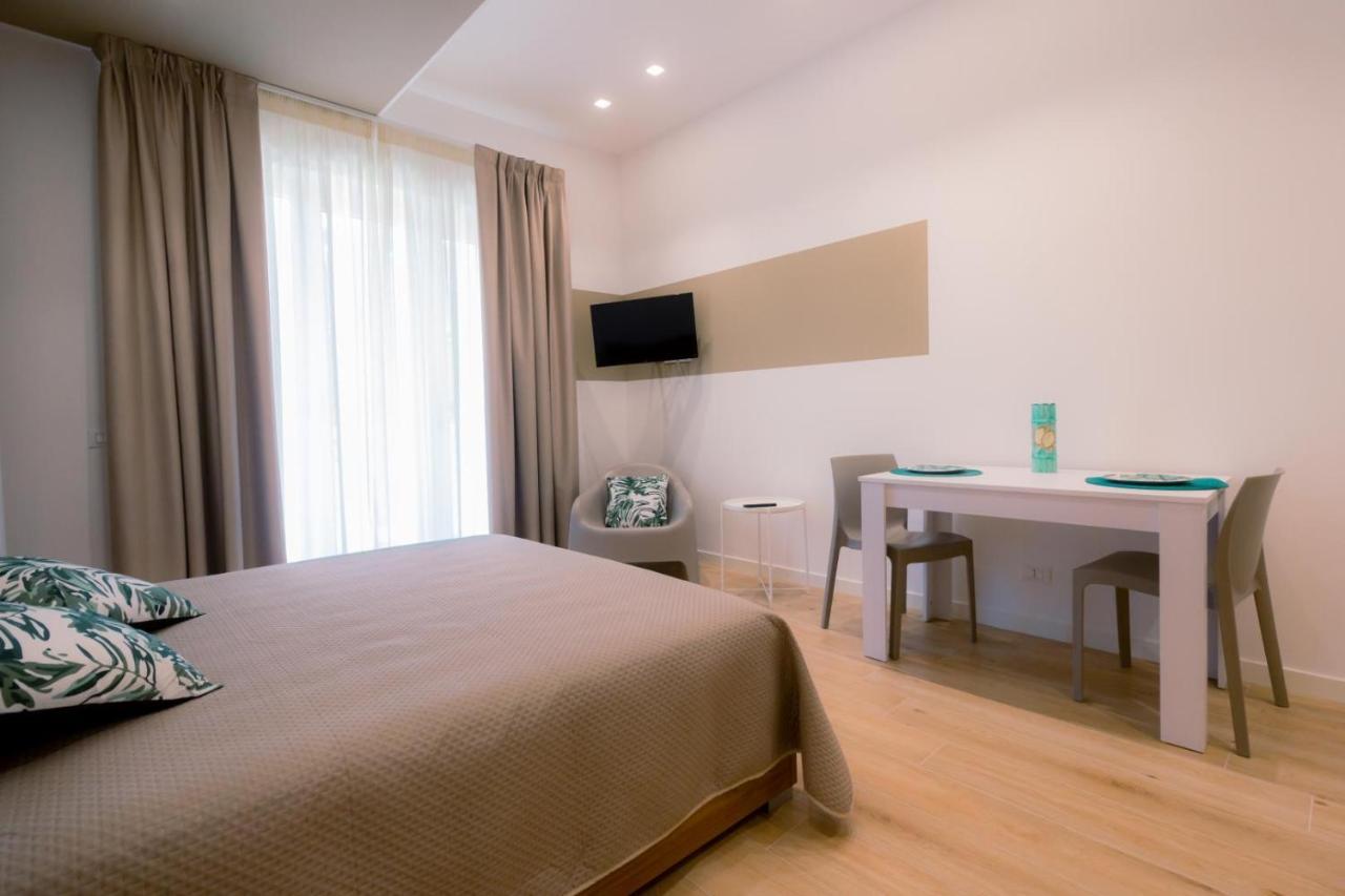 Domina Apartments Монополи Екстериор снимка