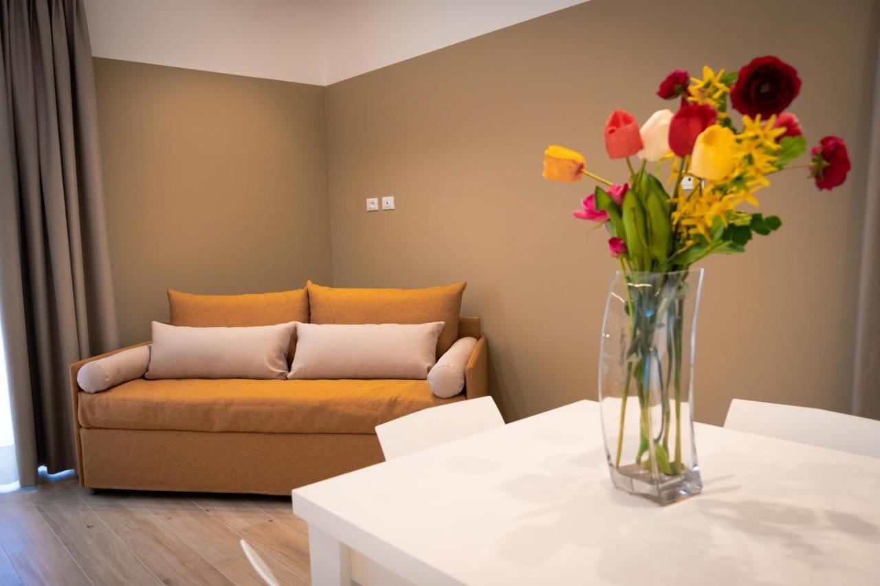 Domina Apartments Монополи Екстериор снимка