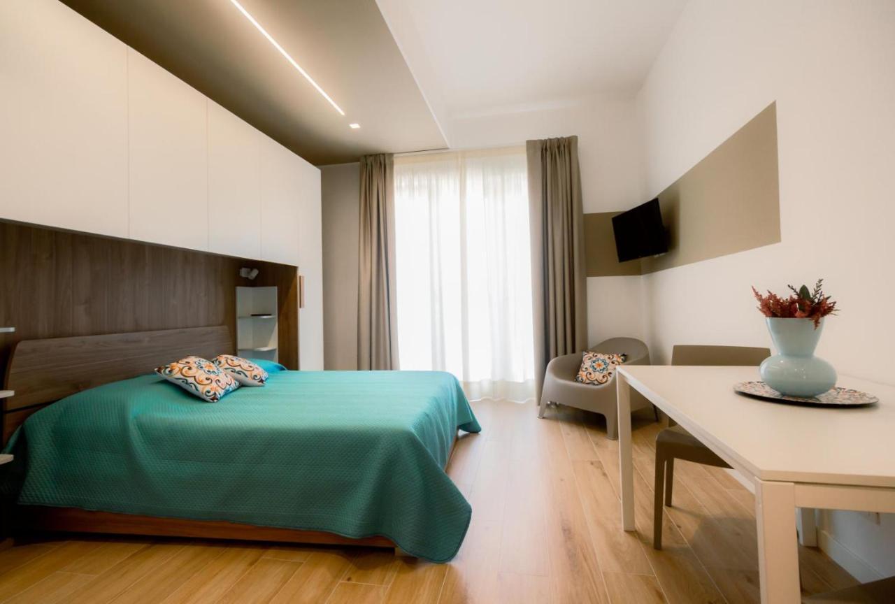 Domina Apartments Монополи Екстериор снимка